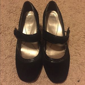 naturalizer Black Mary Jane Heels
